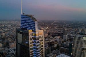 Wilshire_Grand Spire 73