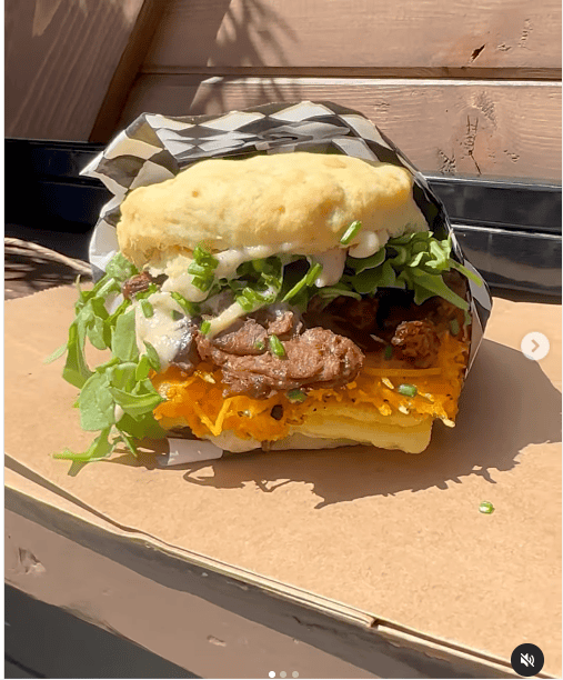 Vegan Breakfast Sandwich