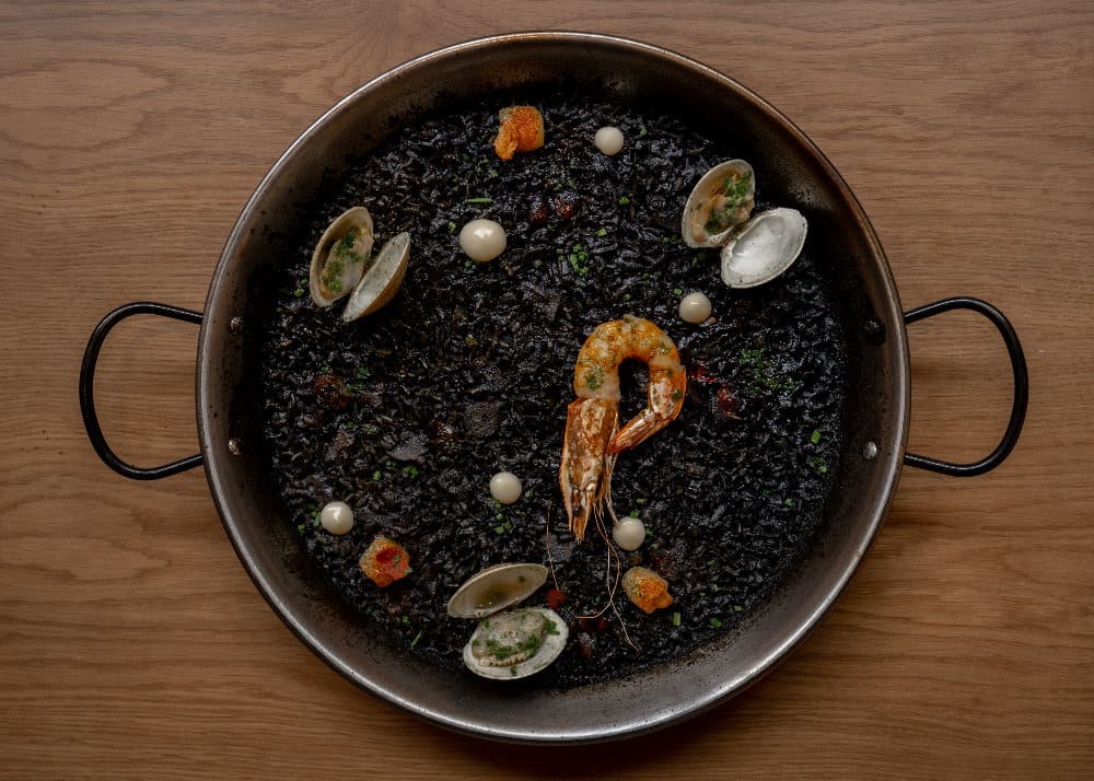 Paella Negra Teleferic Barcelona