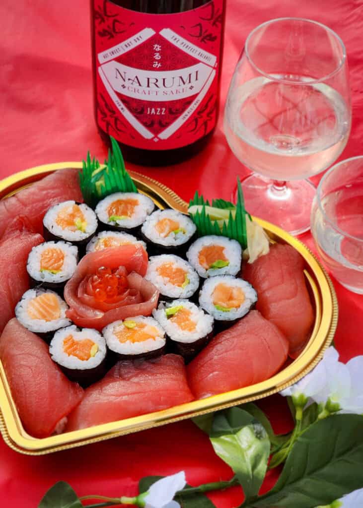 Heart Shaped Sushi Box
