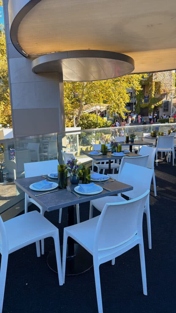 Ann's Wine Bar Seating