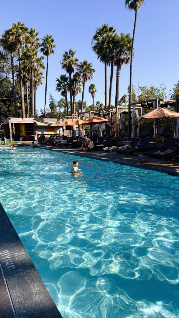 Pool Hotel Maya Long Beach