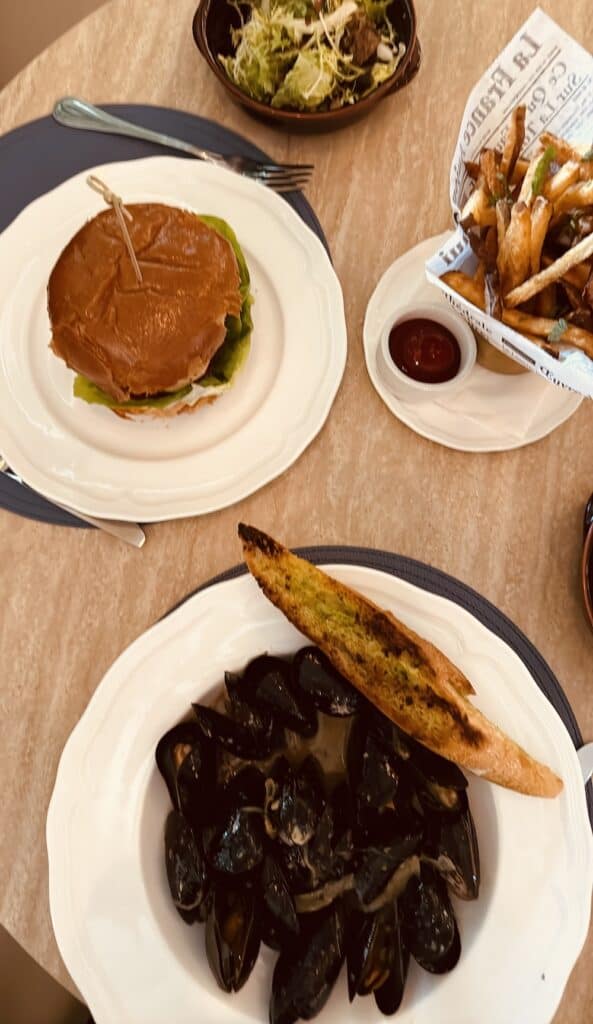 Azur Main Courses