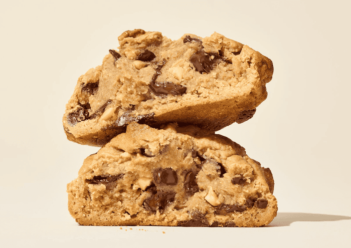 Peanut Butter Dark Chocolate Chip Cookie Levain