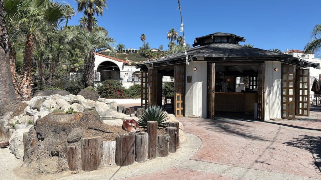 Tortoise Shell Bar